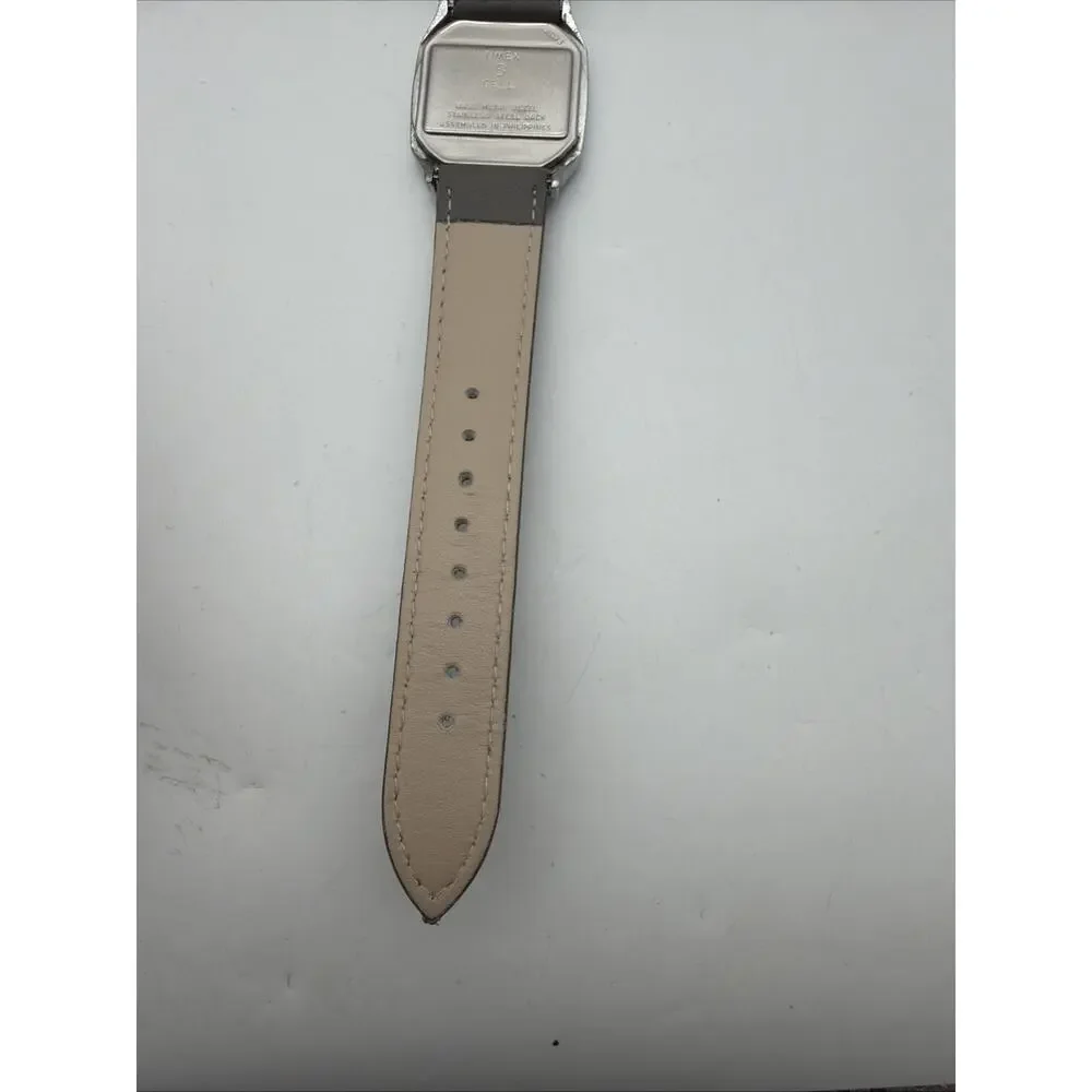 Vintage Timex Q S Cell Bar Button Digital Quartz Watch New Battery